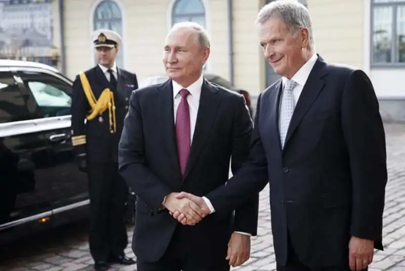 sauli niinisto e vladimir putin 8