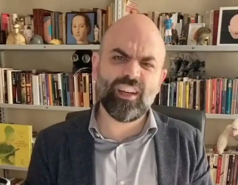 SAVIANO SU TIK TOK