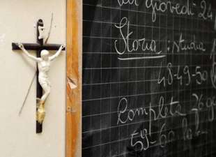 SCUOLA VANDALIZZATA A NOVARA