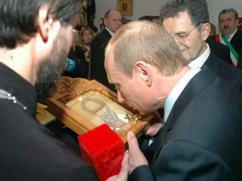 vladimir putin san nicola 