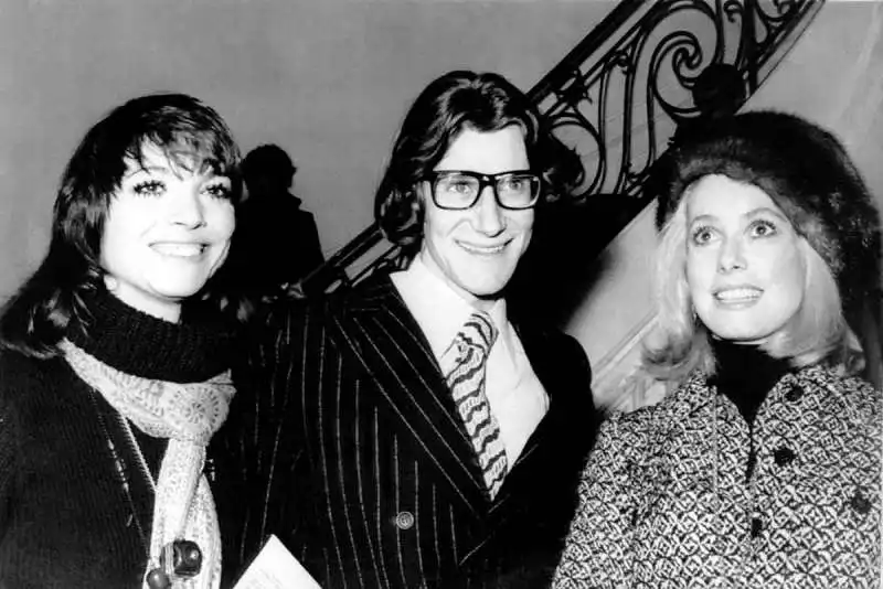 yves saint laurent elsa martinelli Catherine deneuve