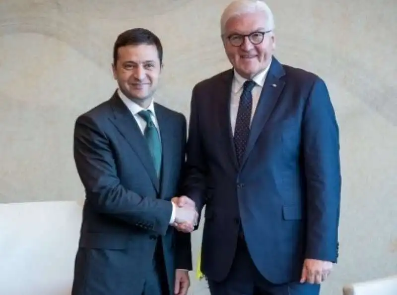 ZELENSKY E STEINMEIER