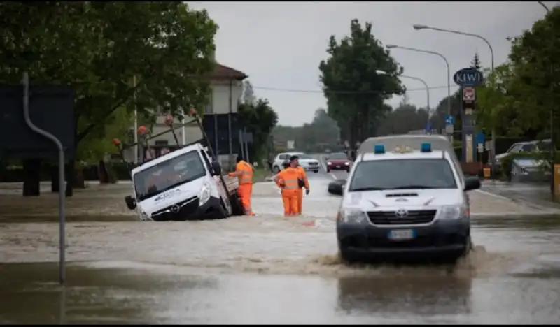 alluvione emilia romagna 69