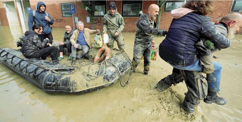 ALLUVIONE IN EMILIA ROMAGNA