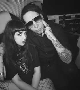 anna lou castoldi con marylin manson