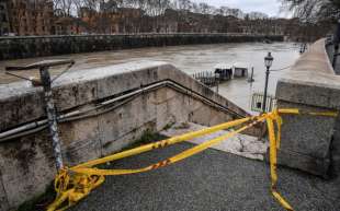 banchine tevere chiuse