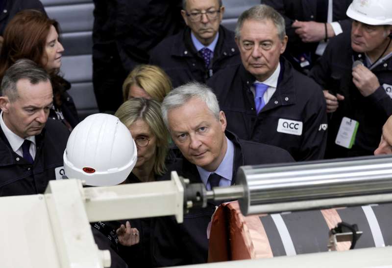 bruno le maire e adolfo urso inaugurazione gigafactory acc a douvrin