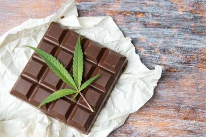 CIOCCOLATO ALLA MARIJUANA