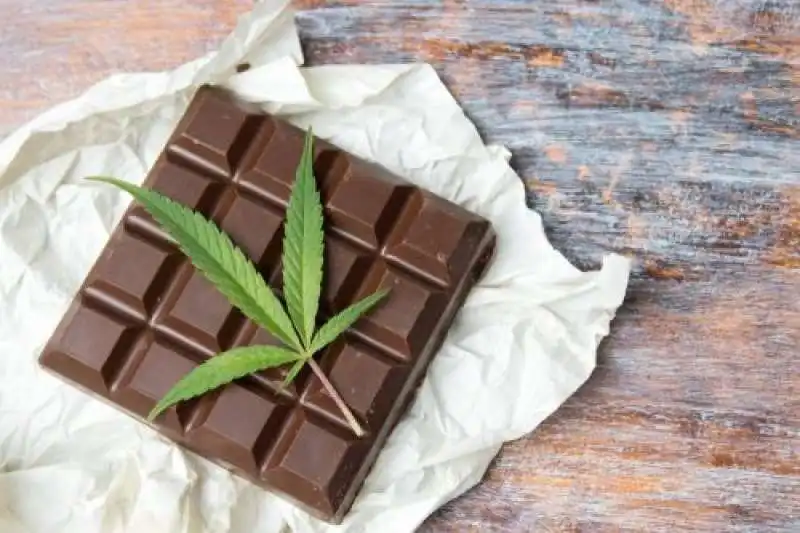 CIOCCOLATO ALLA MARIJUANA 