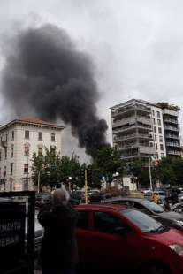 ESPLOSIONE IN CENTRO A MILANO