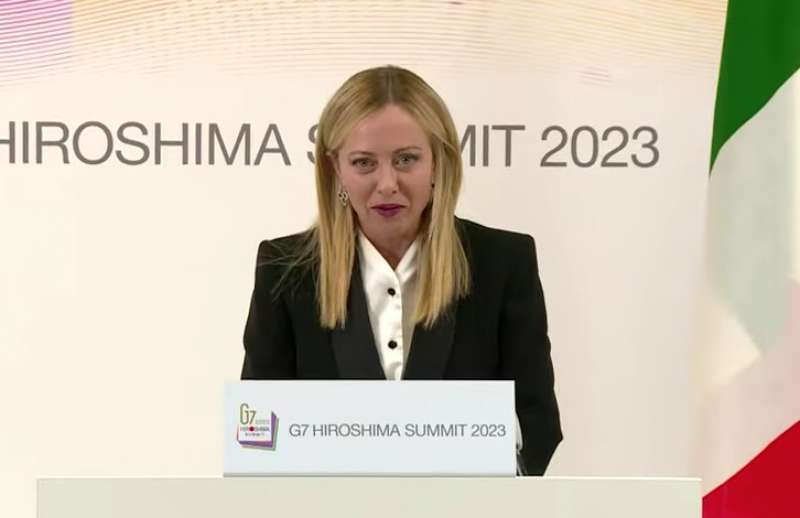 GIORGIA MELONI CONFERENZA STAMPA AL G7 DI HIROSHIMA