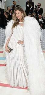 gisele bundchen met gala 2023