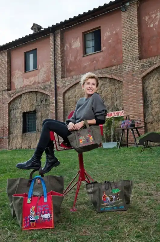 ILARIA VENTURINI FENDI 