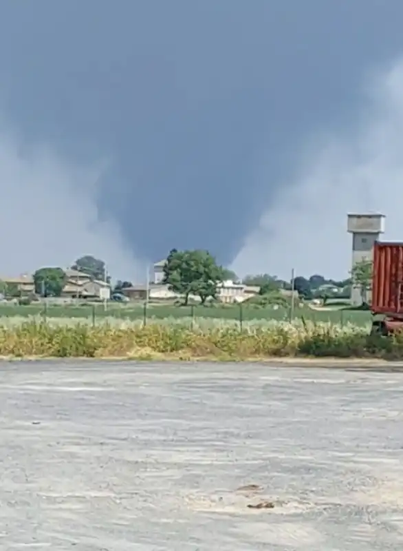 incendio fabbrica a fidenza 4