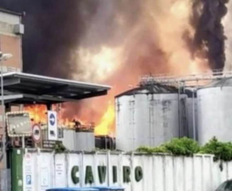 incendio stabilimento caviro 4