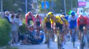 INCIDENTE GIRO D'ITALIA