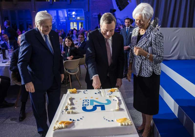 jean claude trichet mario draghi christine lagarde 25 anni di bce