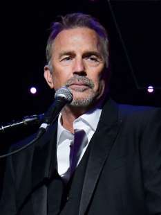 kevin costner 3