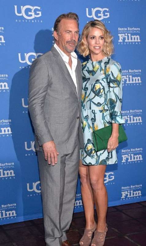 kevin costner christine baumgartner 4