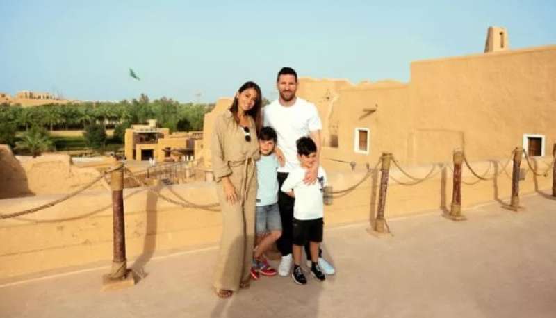 Leo Messi a Riad in Arabia Saudita con la famiglia