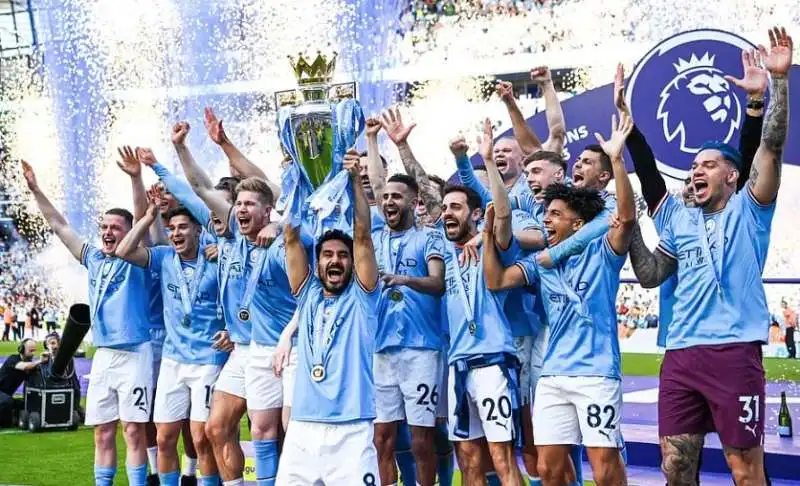 manchester city vince la premier league 3