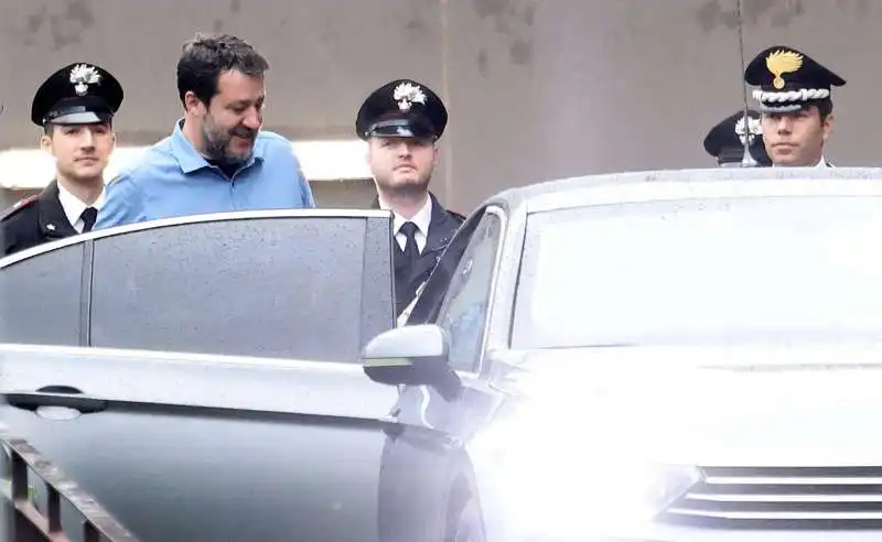 MATTEO SALVINI ALL OSPEDALE SAN RAFFAELE DOPO LA VISITA A SILVIO BERLUSCONI    