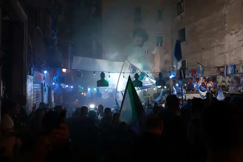 napoli   festeggiamenti per lo scudetto   11