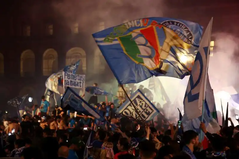 napoli   festeggiamenti per lo scudetto   17