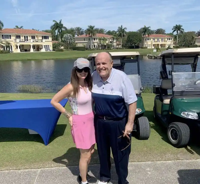 noelle dunphy con rudy giuliani 