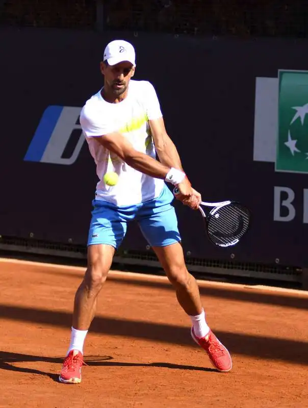 nole djokovic in allenamento foto dallavecchia  gmt 233