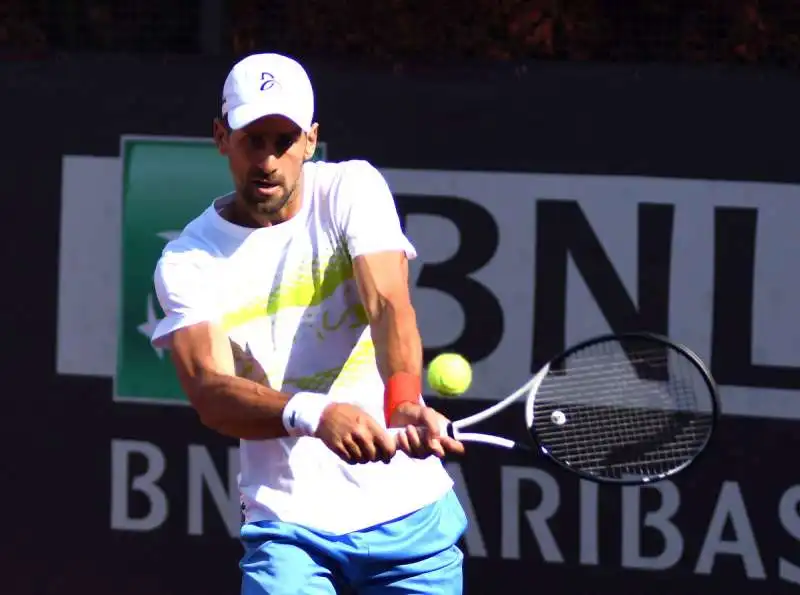 nole djokovic in allenamento foto dallavecchia  gmt 234