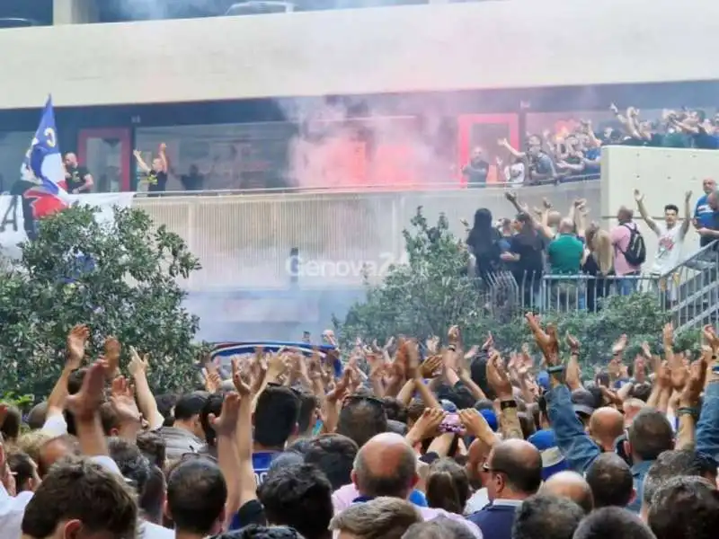 protesta dei tifosi della sampdoria 6