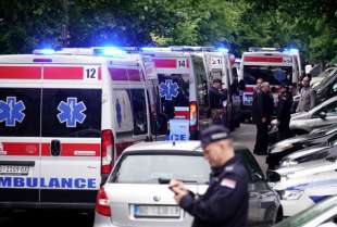 STRAGE IN UNA SCUOLA DI BELGRADO 6