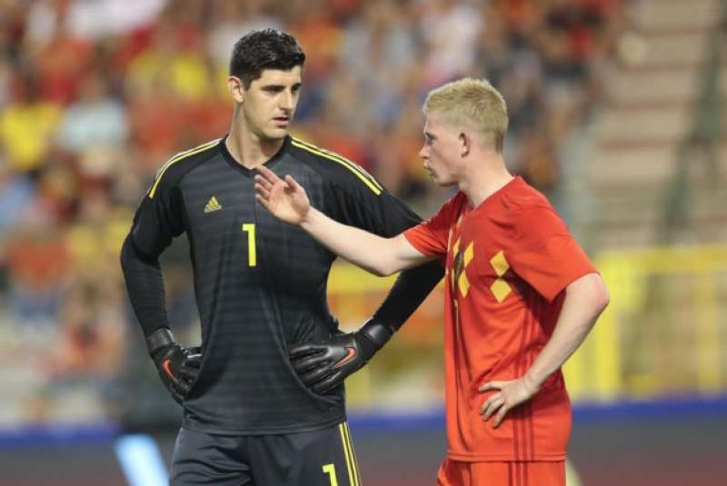 thibaut courtois kevin de bruyne 3