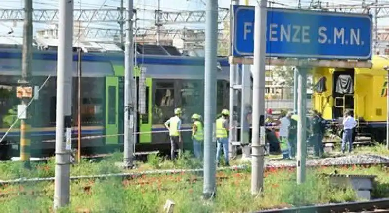 treno deragliato a firenze santa maria novella 