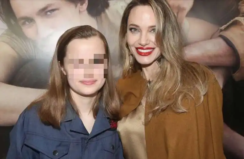 angelina jolie e la figlia vivienne