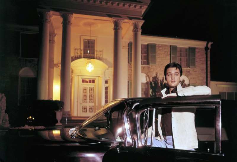 elvis presley a graceland 2