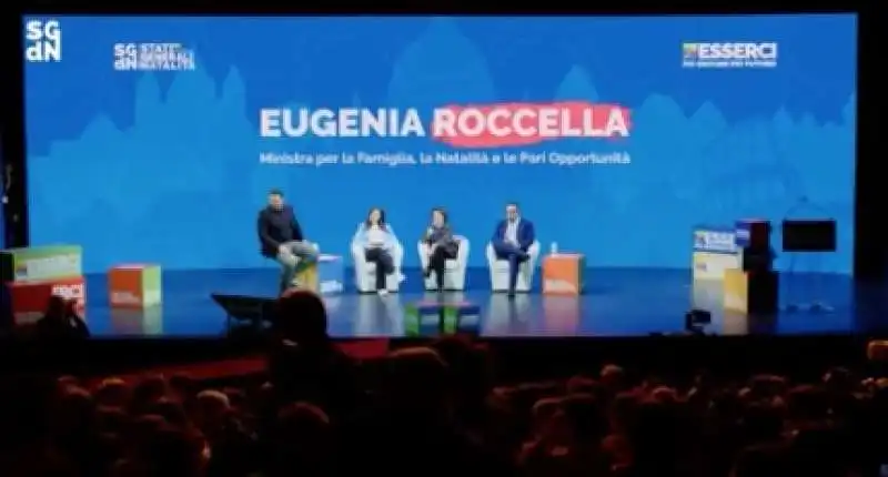 eugenia roccella contestata agli stati generali della natalita 7