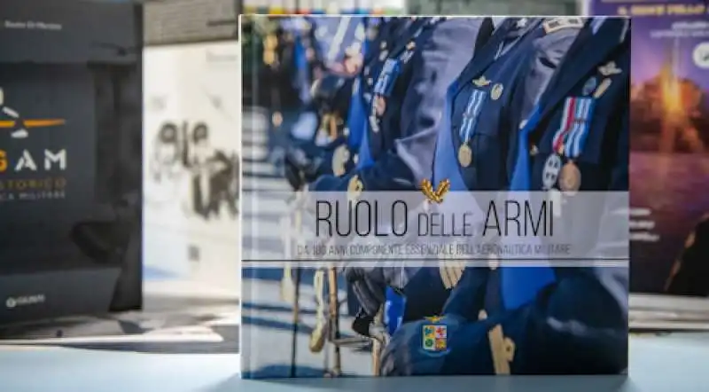 evento per i 100 anni del ruolo delle armi. 3