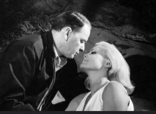 FRANK SINATRA - VIRNA LISI - U-112 ASSALTO AL QUEEN MARY