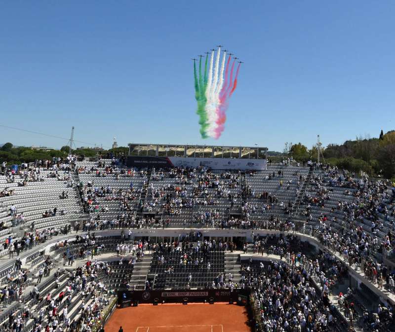 frecce tricolori foto mezzelani gmt126