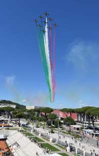 frecce tricolori foto mezzelani gmt130