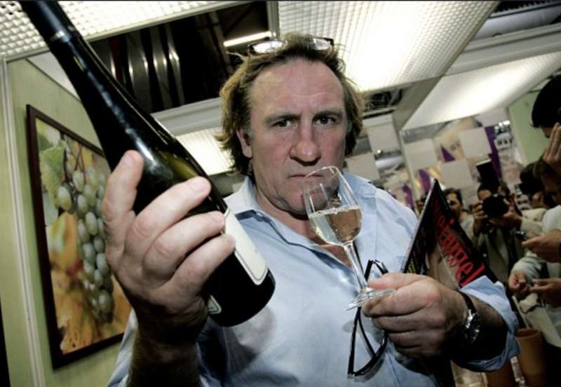 gerard depardieu e l alcol 6