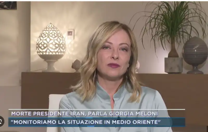 giorgia meloni a mattino 5