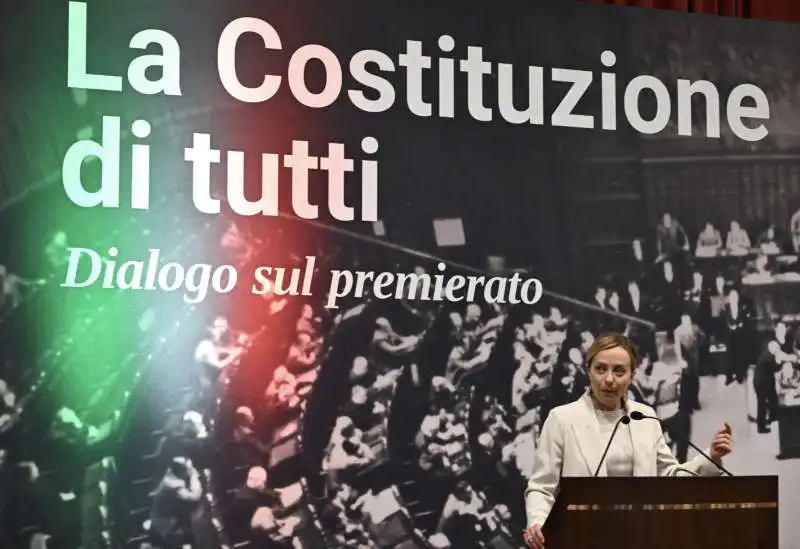 giorgia meloni al convegno sul premierato   5