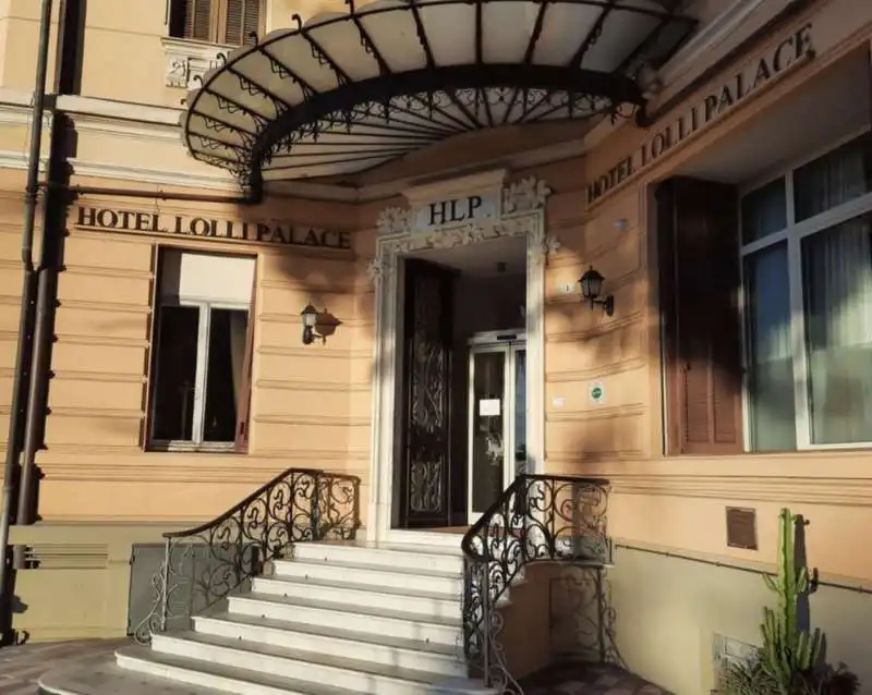 HOTEL LOLLI - SANREMO