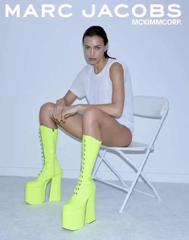 irina shayk   campagna marc jacobs x mckimmcorp   3