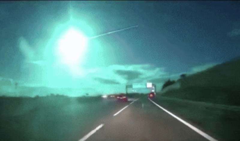 meteorite illumina il cielo in portogallo - 1
