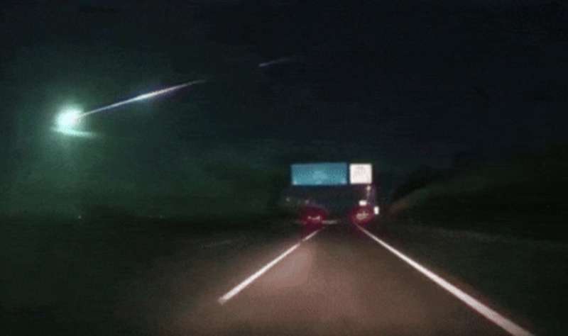 meteorite illumina il cielo in portogallo - 3