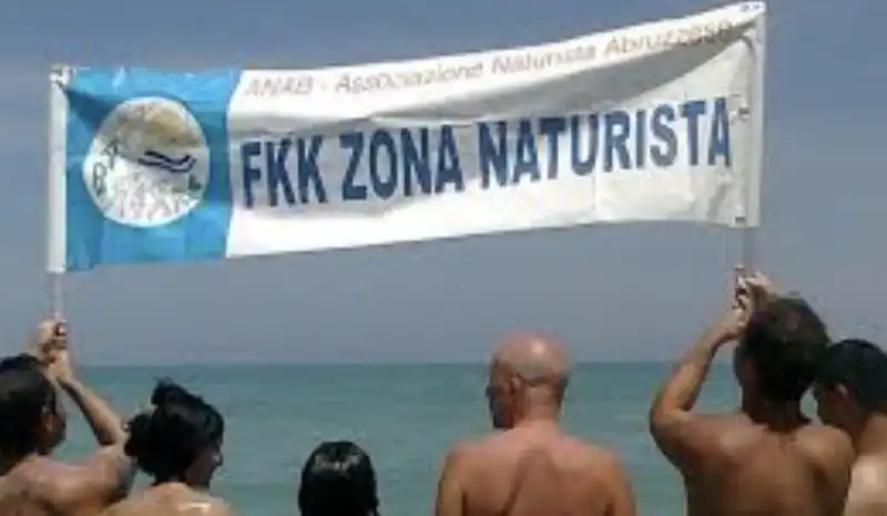 naturisti